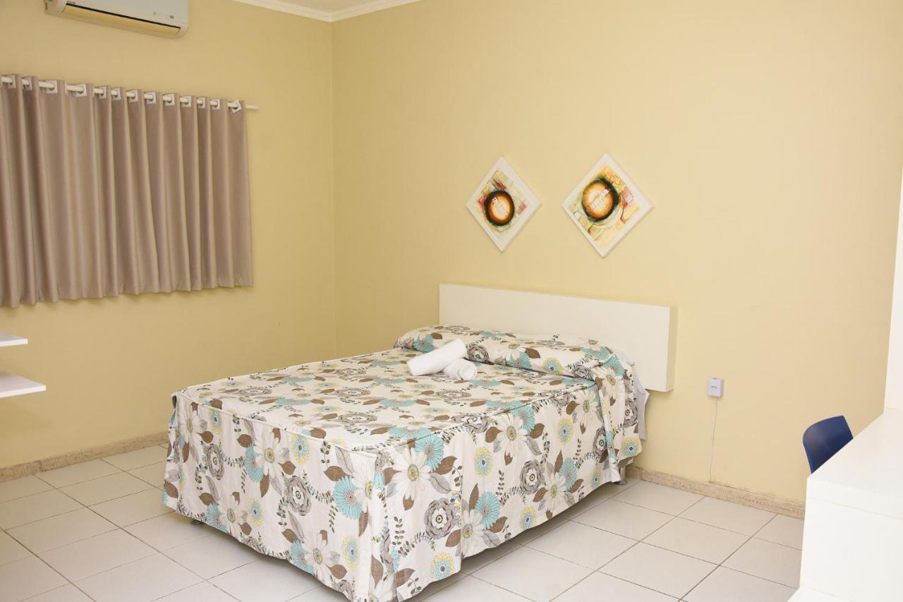 Hotel Santa Maria Poco Redondo  Екстериор снимка
