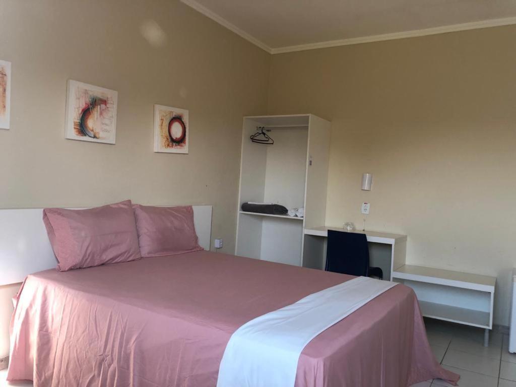 Hotel Santa Maria Poco Redondo  Екстериор снимка